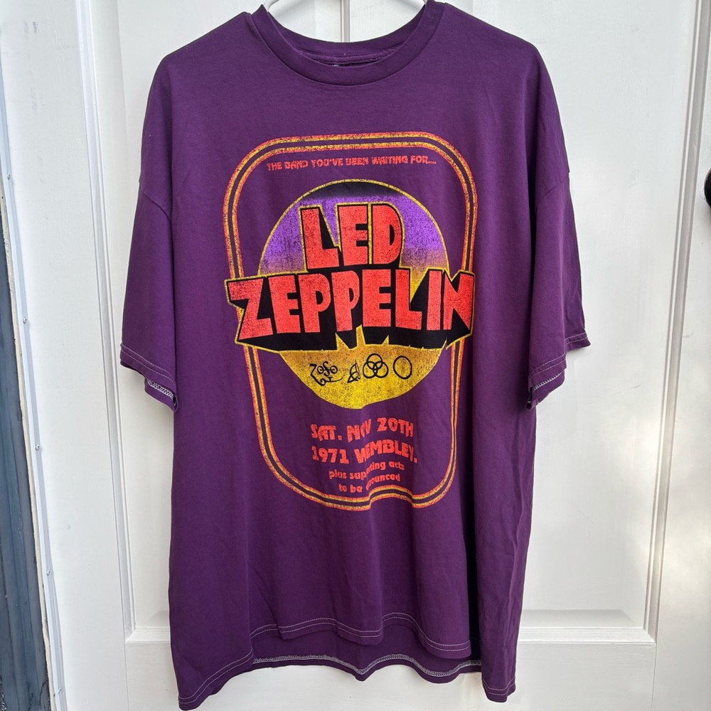 Urban Outfitters Led Zeppelin Wembley Stadium Purple Graphic Tee Shirt Dress - Picture 4 of 10
